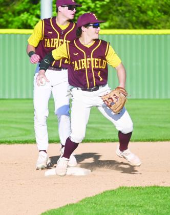 Rowdy Hand makes a double play for Fairfield. Photo by Mitchell Pate/Fairfield Recorder