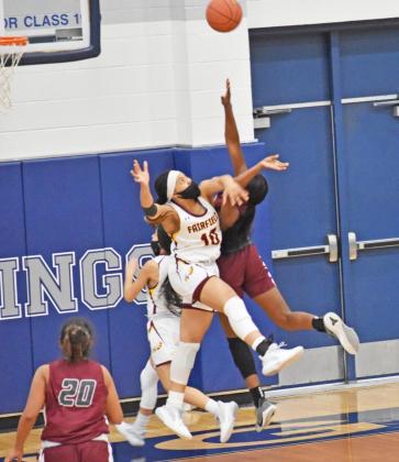 Lady Eagles dominate Cameron in Bi-District 89-31: Match-up with Whitney in Area Championship