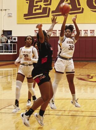 Lady Eagles clinch 7th straight district title