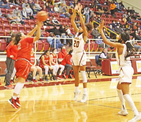 Shadasia Brackens and Essence Watkins plays great defense against Groesbeck on Friday night. The Lady Eagles defense proved to be too much for the Lady Goats as Fairfield took a huge 91-17 win. Photo by Mitchell Pate