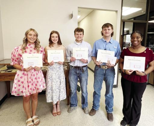 The Jonathan Hardin Chapter of the National Society Daughters of the American Revolution (DAR) recently named its Good Citizen Award winners. These young men and women are seniors at local high schools in Limestone and Freestone Counties. Pictured, from left, are Madison Faith Newhouse, Wortham High School; Emma Jo Smith, Fairfield High School; Peyton Ryan Allen, Mexia High School; Ryder Keith Bagley, Groesbeck High School; and E’leyshia Micheon Roblow, Teague High School. Courtesy Photo by Julia Morton