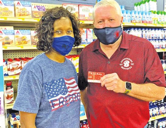 Brookshire Brothers gives donation