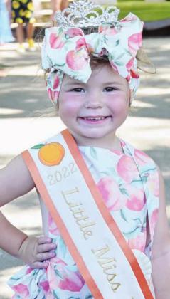 Merenda, League crowned 2022 Little Miss Peach