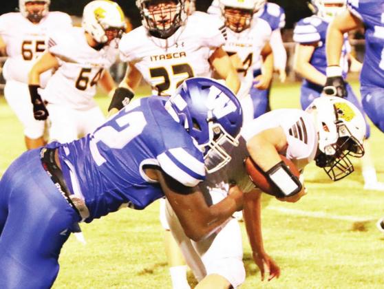 Wortham pounds Itasca into submission in football opener