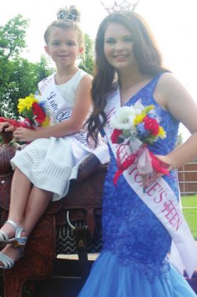 Miss Lone Star Princess Brynn Little and Miss Freestone County Jaysa Smith ride in the 2021 Freestone County Parade.