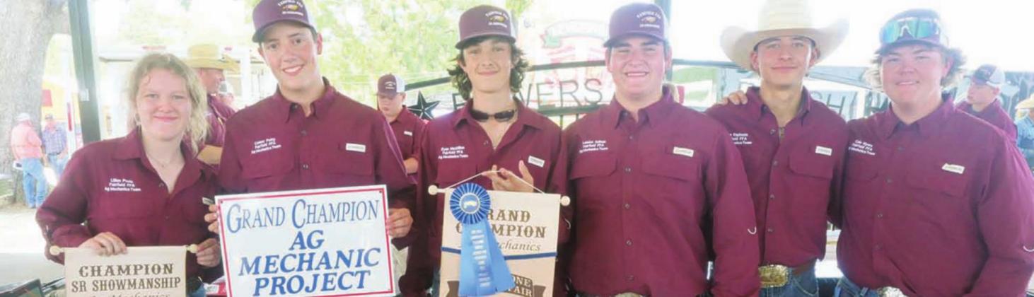 Lillian Poole, Connor Petty, Ryan MacMillan, Landon Salinas, Adan Espinoza, and Cale Myers with the Fairfield FFA are all smiles with their Grand Champion Ag Mechanics banner and Champion Senior Showmanship banner at the 2022 Freestone County Fair on Monday, June 13. The group of students spent five months building a 28-foot gooseneck lowboy trailer for Bill Capers. Photos by Mitchell Pate/The Fairfield Recorder