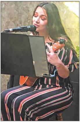 Mexia High School student and upcoming recording artist Alysa Carrizales performs during the 2020 Fairfield Chamber of Commerce Banquet. Photo by Richard Nelson