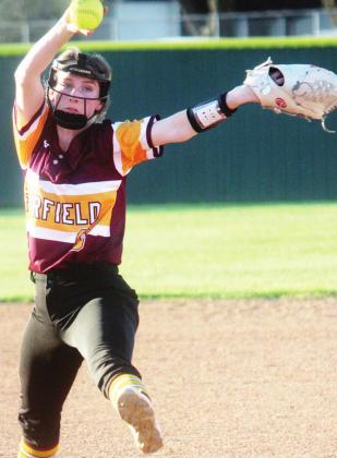RIGHT: Kennedy Lane pitches for the Lady Eagles. Photo by Mitchell Pate/Fairfield Recorder